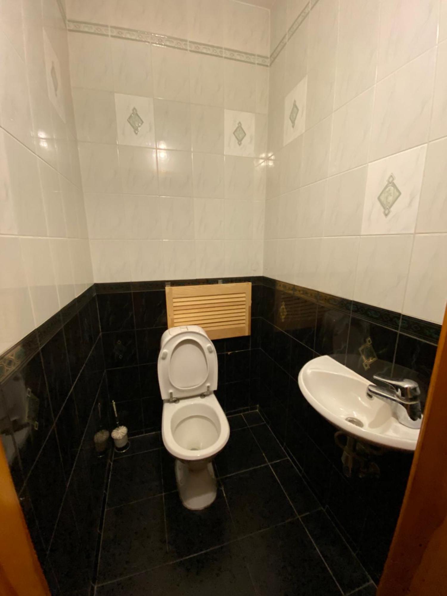 Real Home Apartments- Geroiv Dnipra Metro Station Kiew Exterior foto